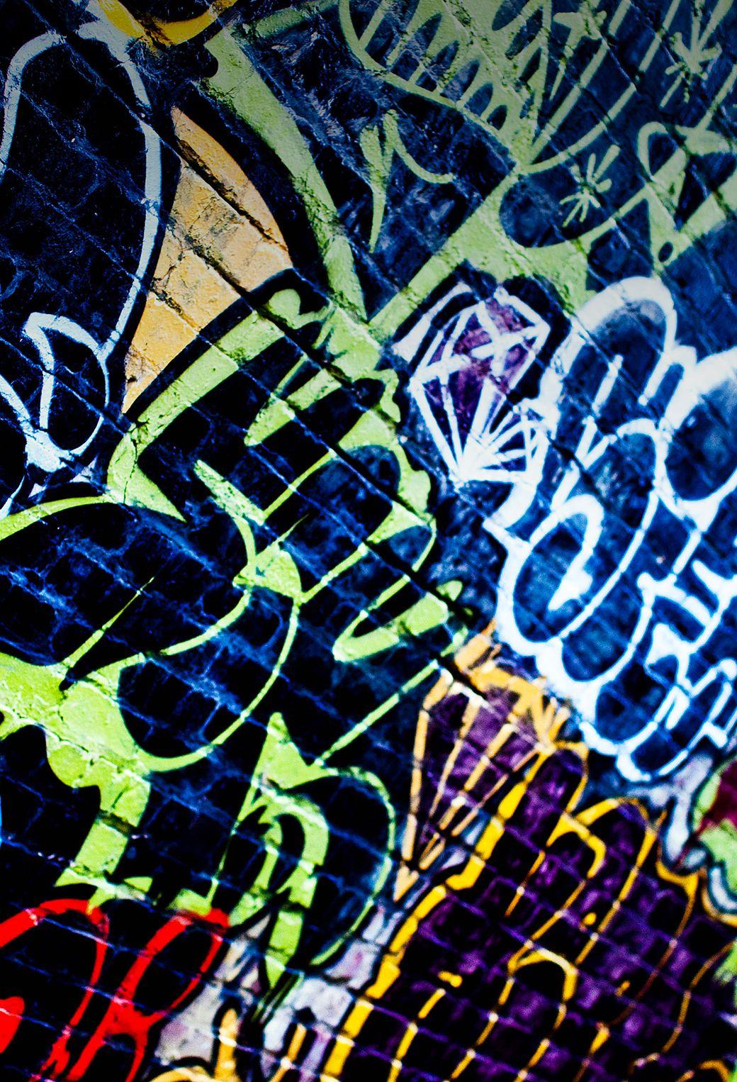 1040x1526 Graffiti Wallpaper for iPhone