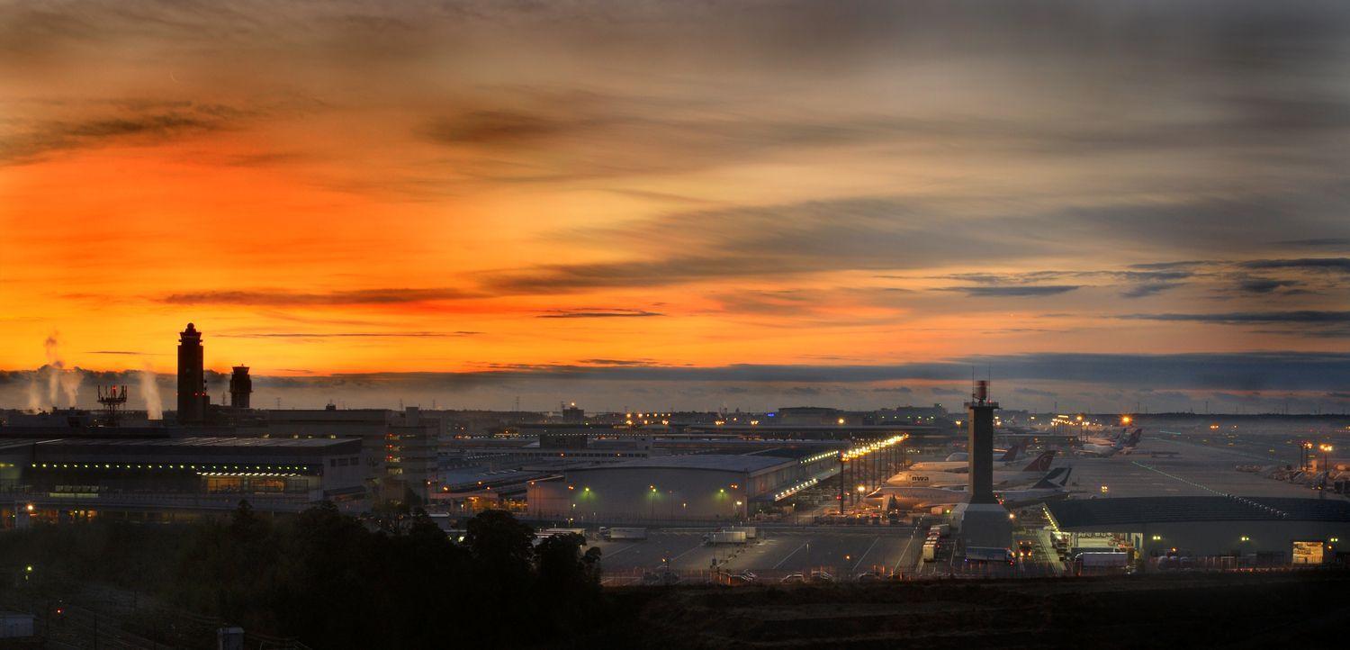1500x722 Sunrise At Tokyo Airport Travel photo and wallpaper