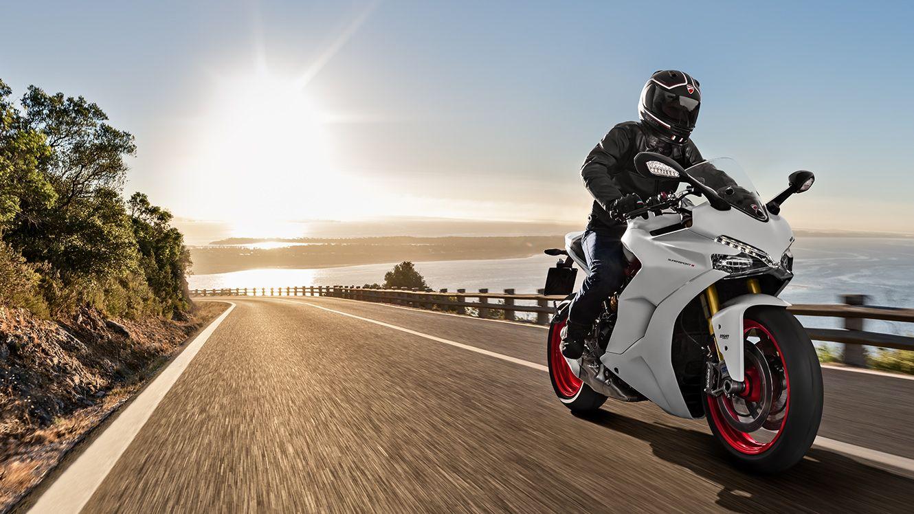 1330x748 Ducati SuperSport: the energy of sport wherever it goes