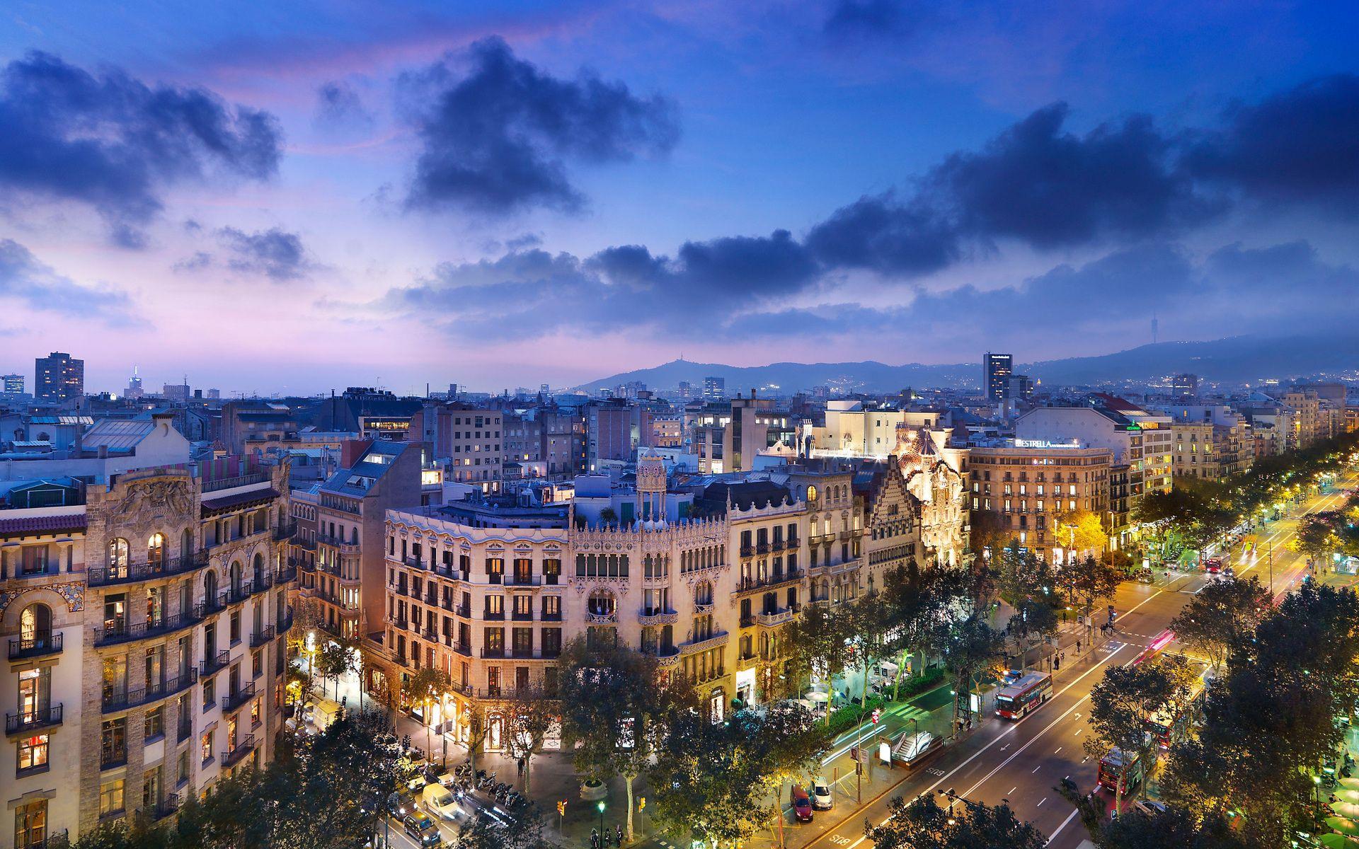 1920x1200 Evening, City, Home, Spain, Street, Barcelona, Barcelona, Oriental Barcelona