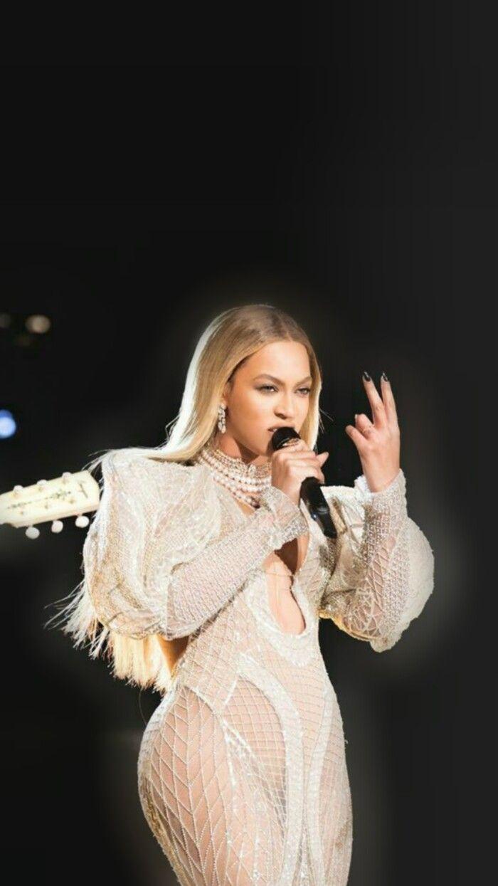 700x1245 Beyonce Concert White Outfit • IOS Mode