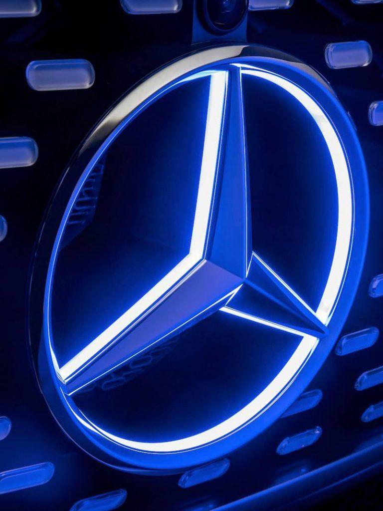 Mercedes Logo Iphone Wallpapers Top Free Mercedes Logo Iphone Backgrounds Wallpaperaccess