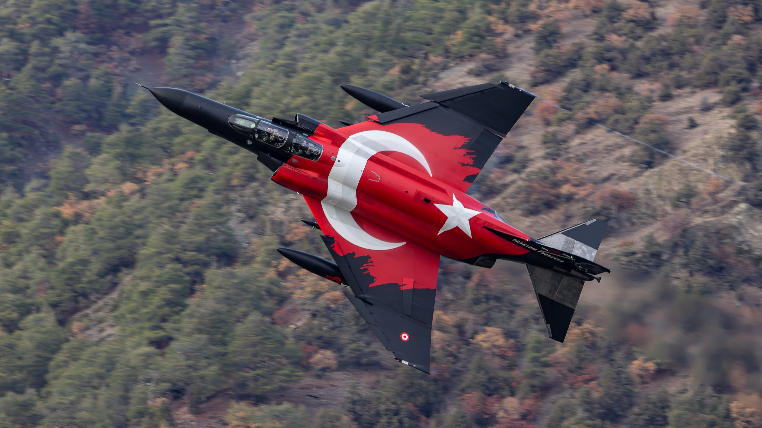 2560x1440 Turkish Phantoms at Fifty