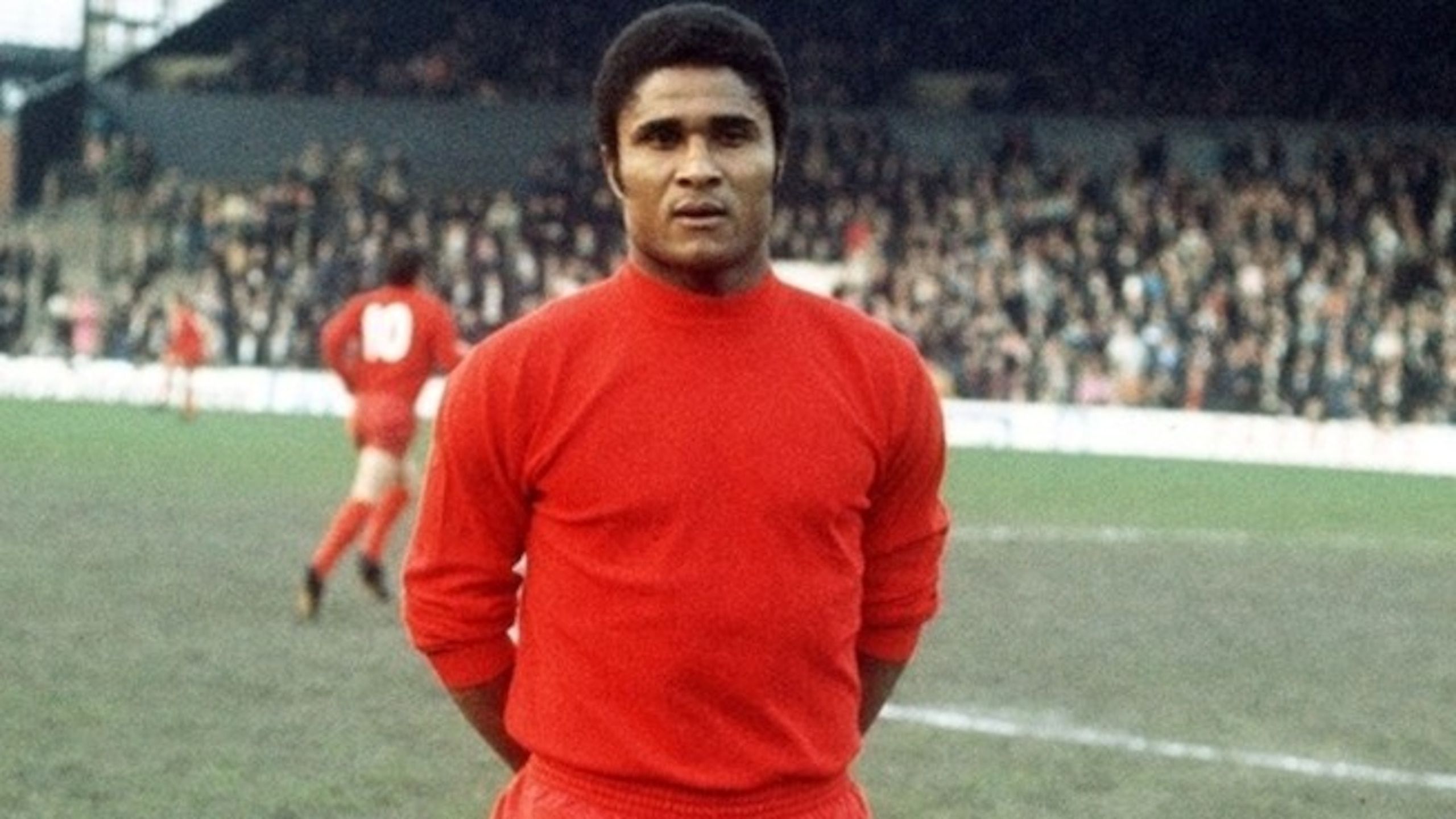 2560x1440 The 20 Greatest Moments of Eusebio's Distinguished Career