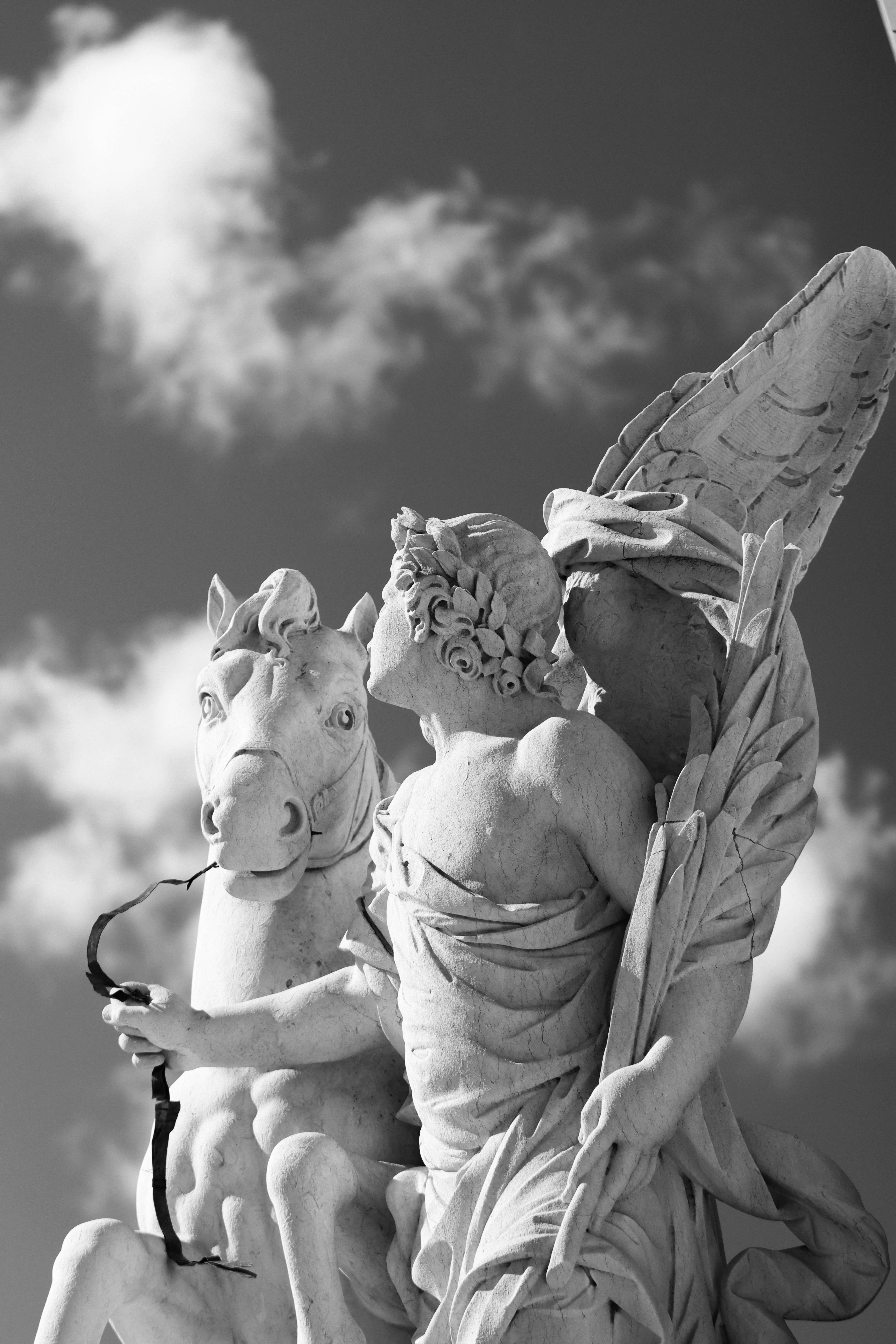 4640x6960 Monochrome Angel Sculpture in Lisbon · Free