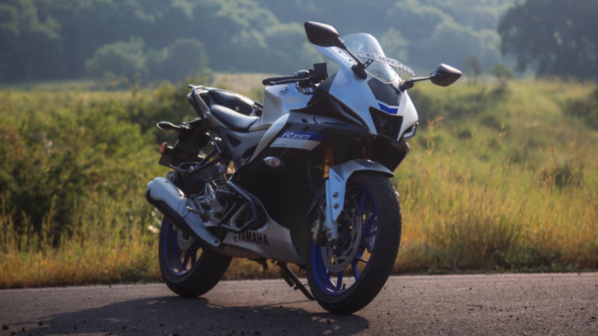 1200x675 Yamaha R15 V4: Variants Explained