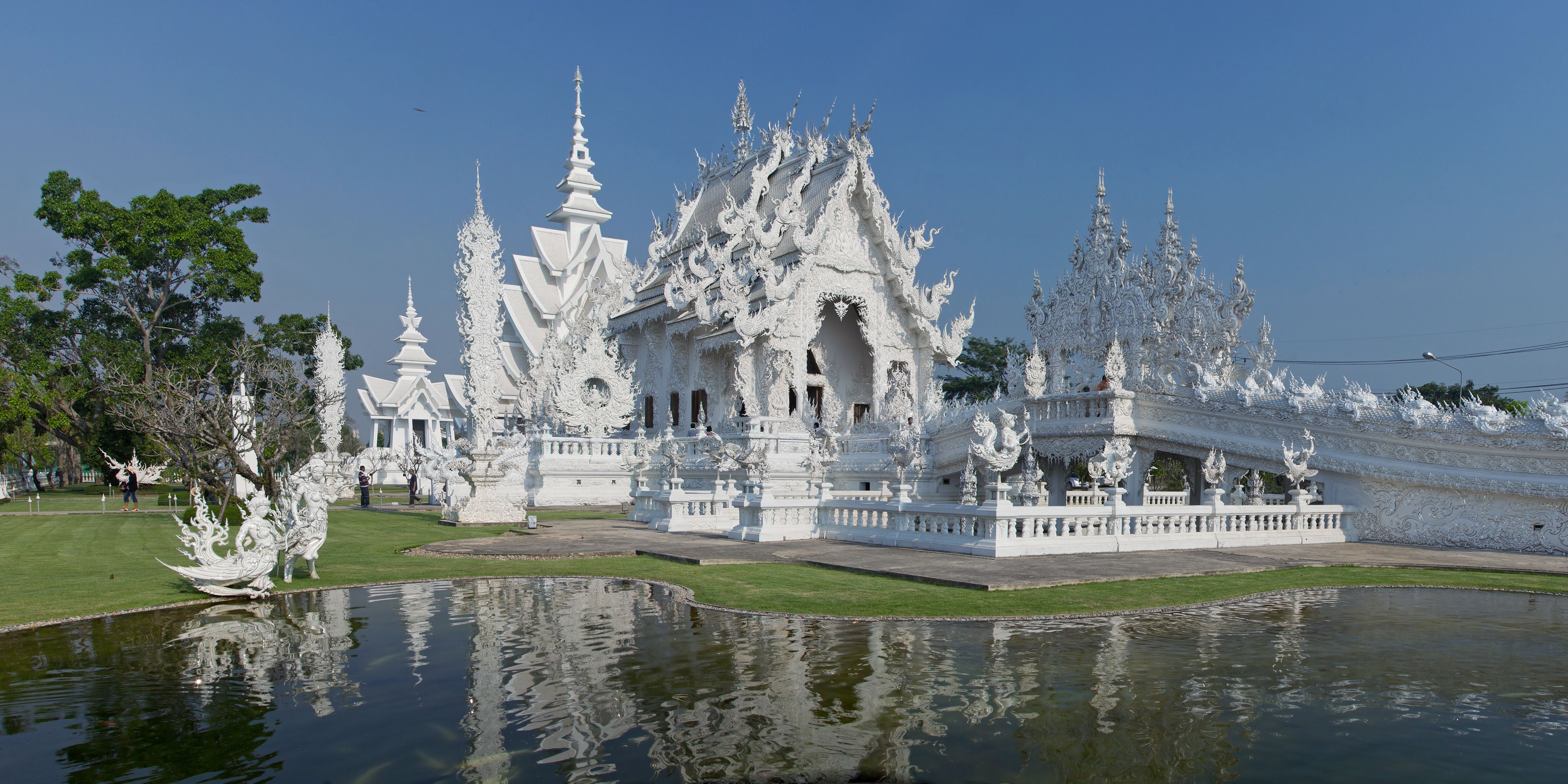 5120x2560 Wat Rong Khun