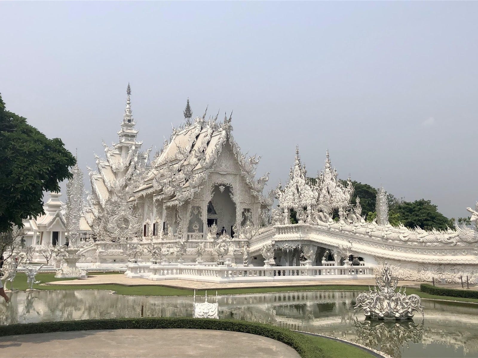 1600x1200 The Magnificent White Temple of Chiang Rai. by M T Sutphin