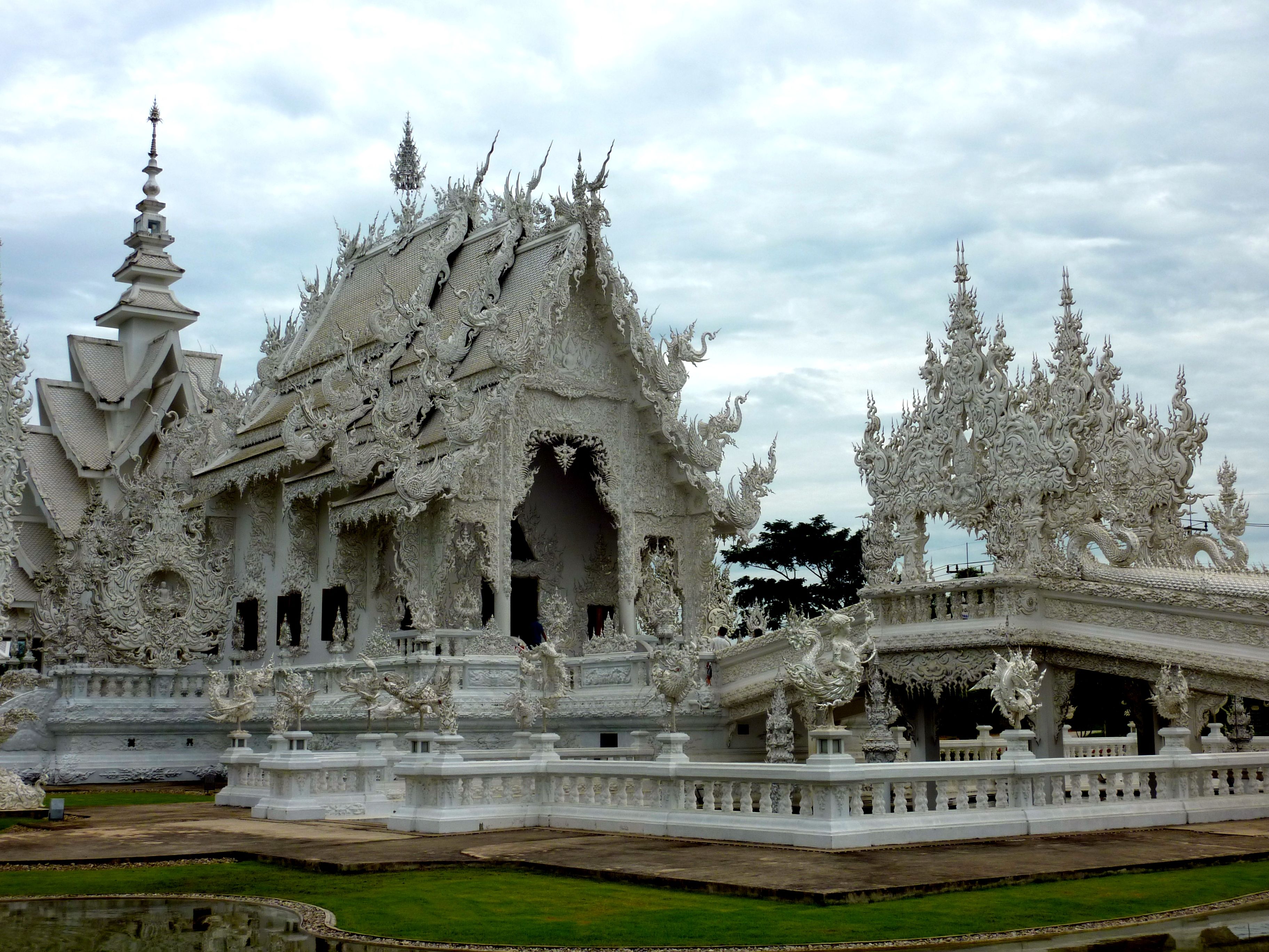 3648x2736 The White Temple (Wat Rong Khun), Chiang Rai, Thailand
