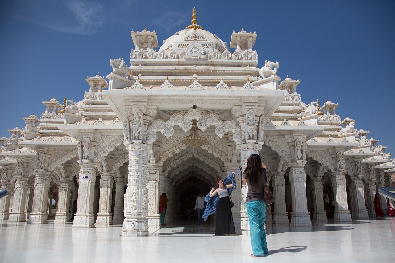 1280x853 India, shree swaminarayan temple, white temple, asia, bhuj
