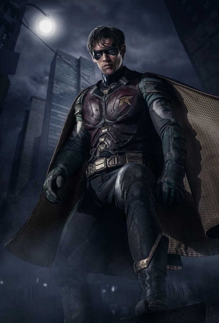 738x1090 Full Image of Brenton Thwaites as Robin Released. Discussion