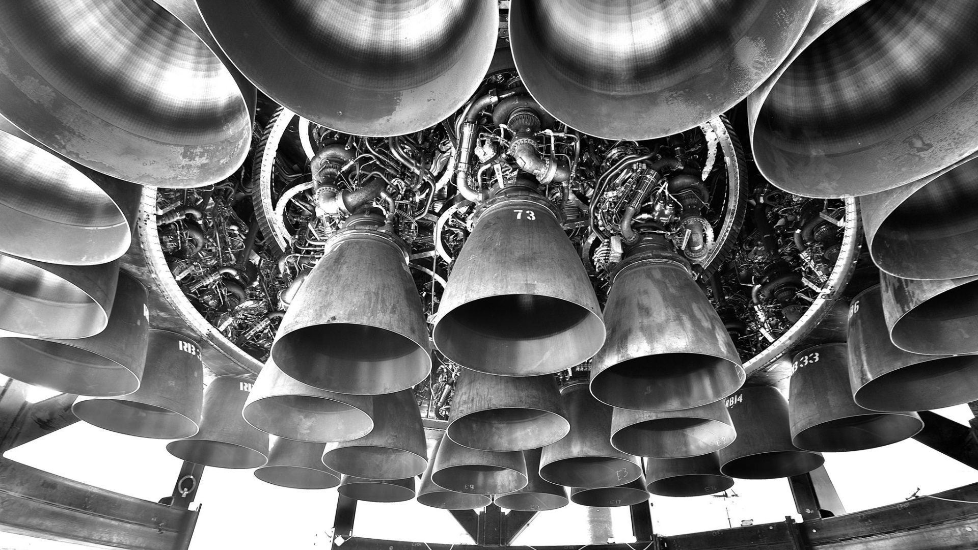 1920x1080 Cleaning up the Design: Comparing Super Heavy's Propellant Distribution Systems