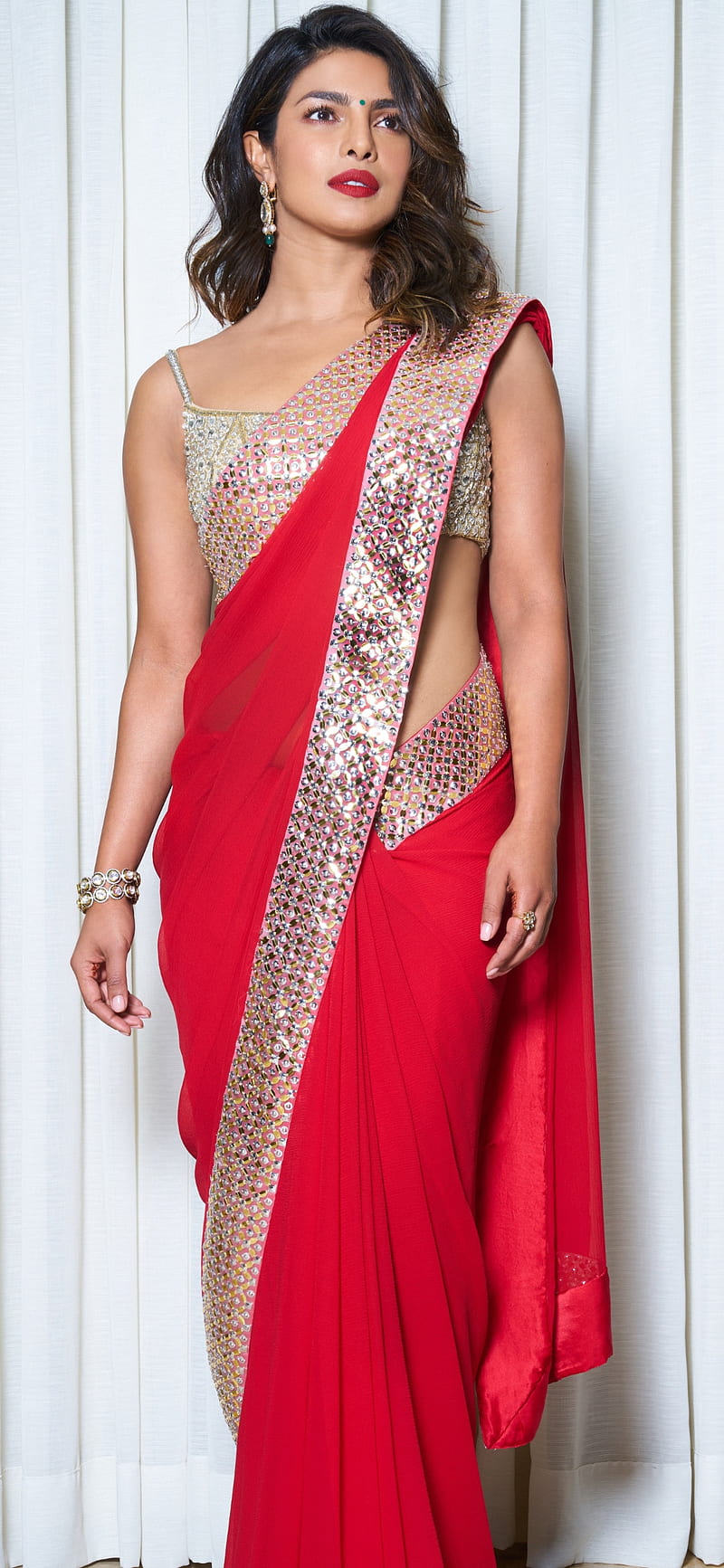 800x1733 Priyanka, chopra, saare, HD phone wallpaper