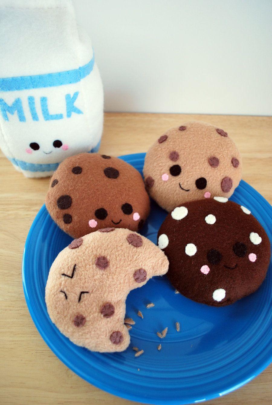 Cookies kawaii. Милые печеньки. Игрушки печеньки. Мягкая игрушка печенье. Печеньки игрушки печеньки.