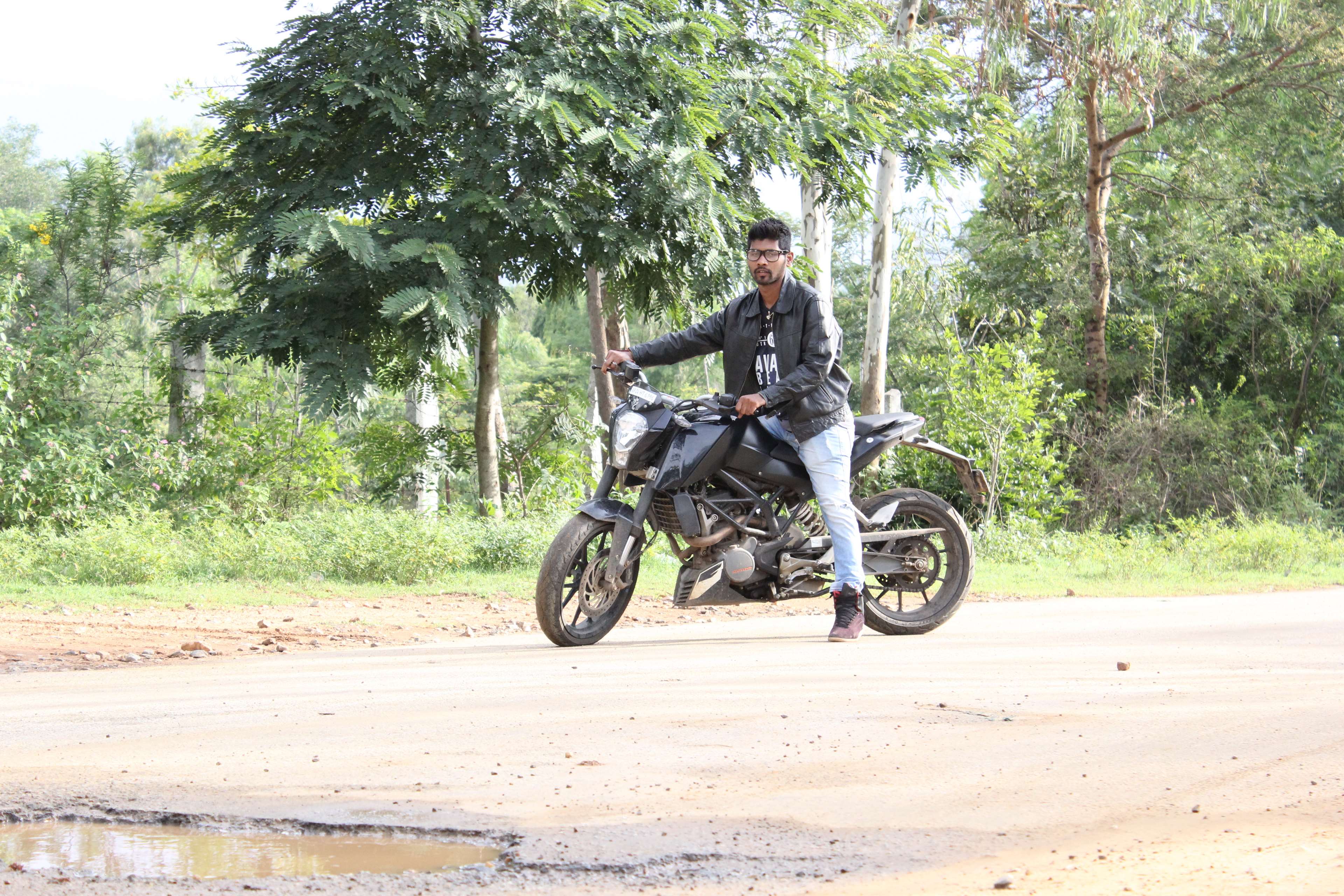 3840x2560 bike rider wallpaper 4k