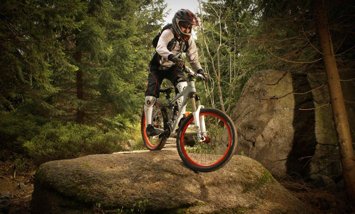 1200x724 Red Bull Downhill Mountain Biking Wallpaper