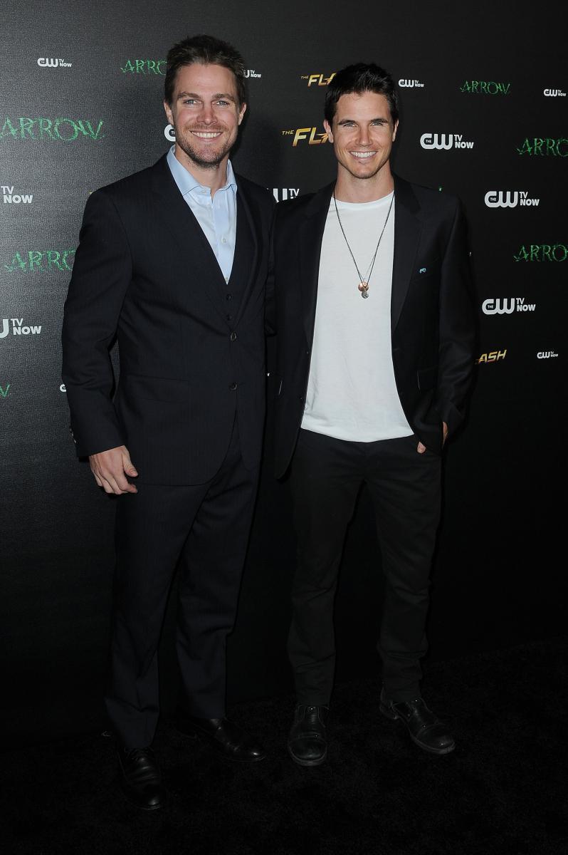 798x1200 What Is 'Code 8'? 'Arrow' Star Stephen Amell Teams Up With Robbie Amell For Secret Project
