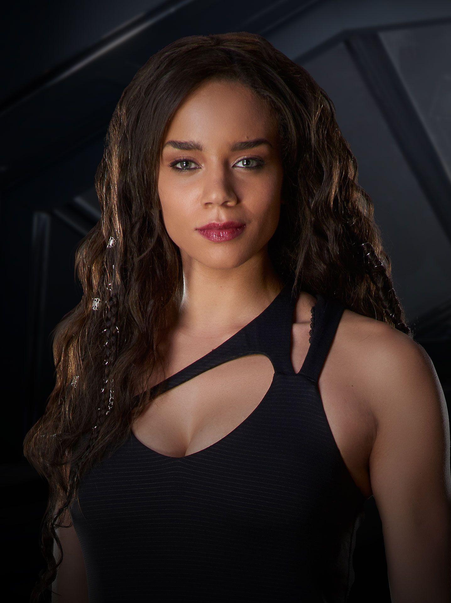 Hannah John-Kamen Wallpapers - Top Free Hannah John-Kamen Backgrounds