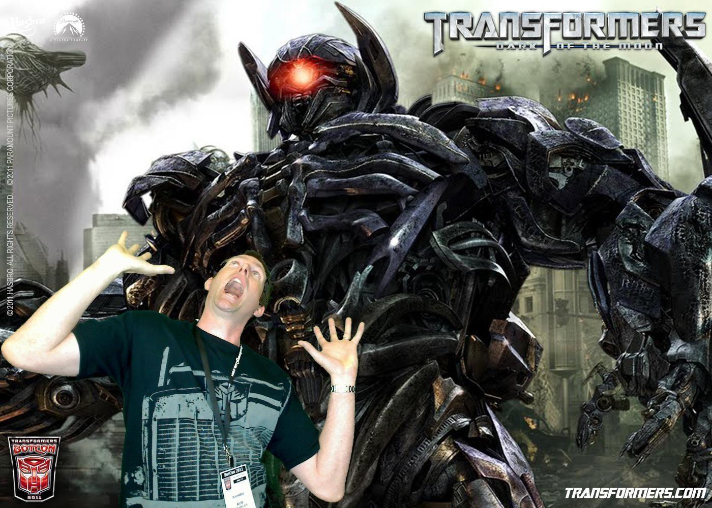 1400x1000 Photo activation with Transformers green screen graphics for BotCon. #experiential #eventmarketing #eventphotogr. Transformers movie, Transformers Transformers