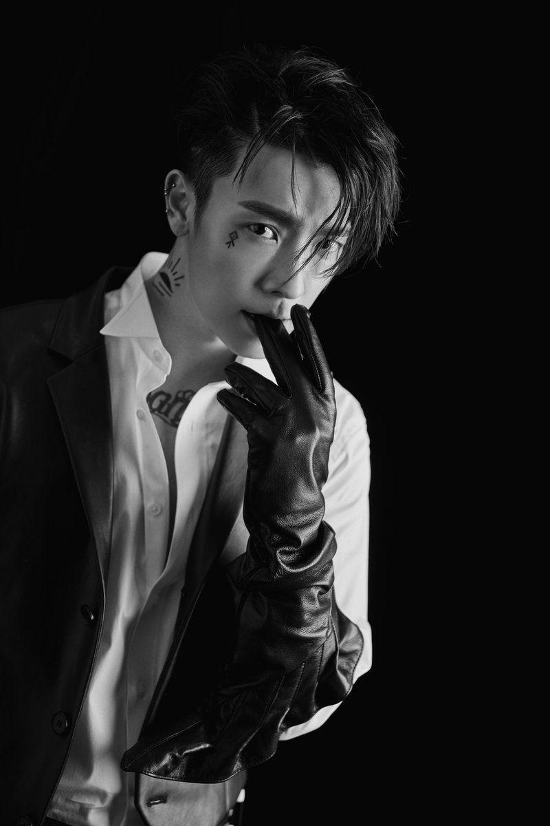 800x1200 Lee Donghae