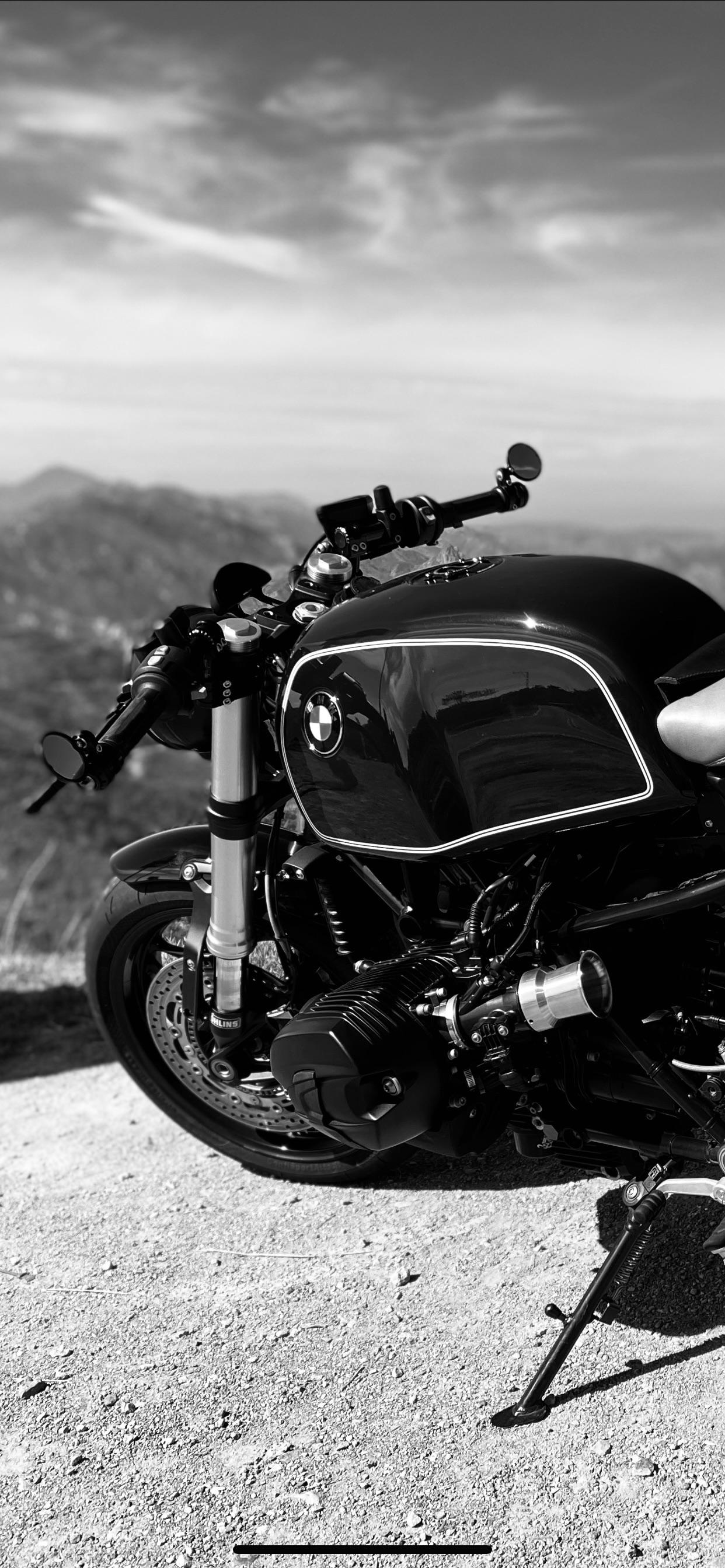 1242x2688 My R NineT cafe racer build