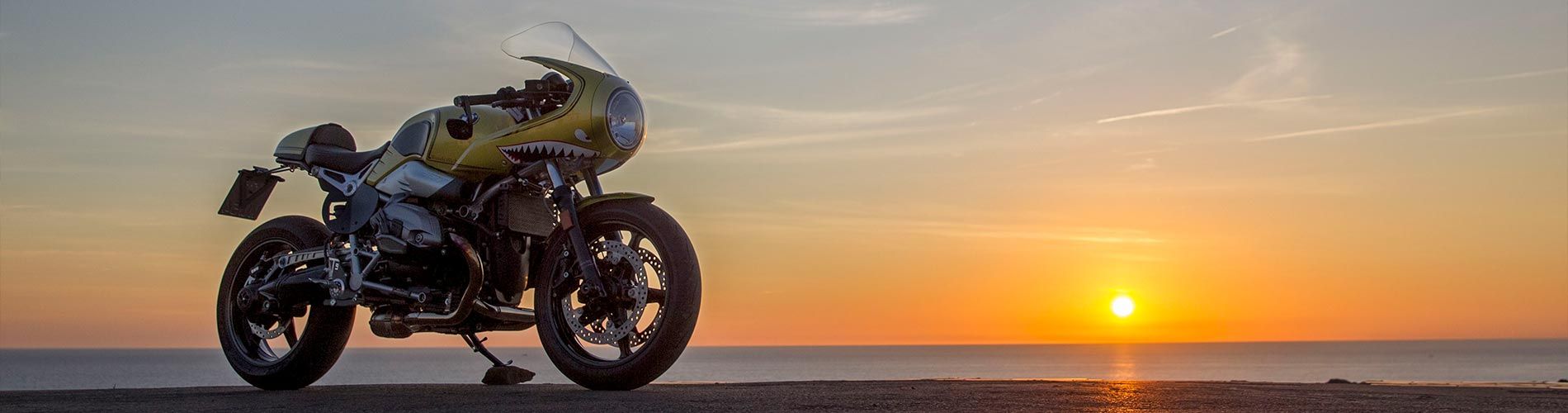 1900x500 BMW R nineT Racer