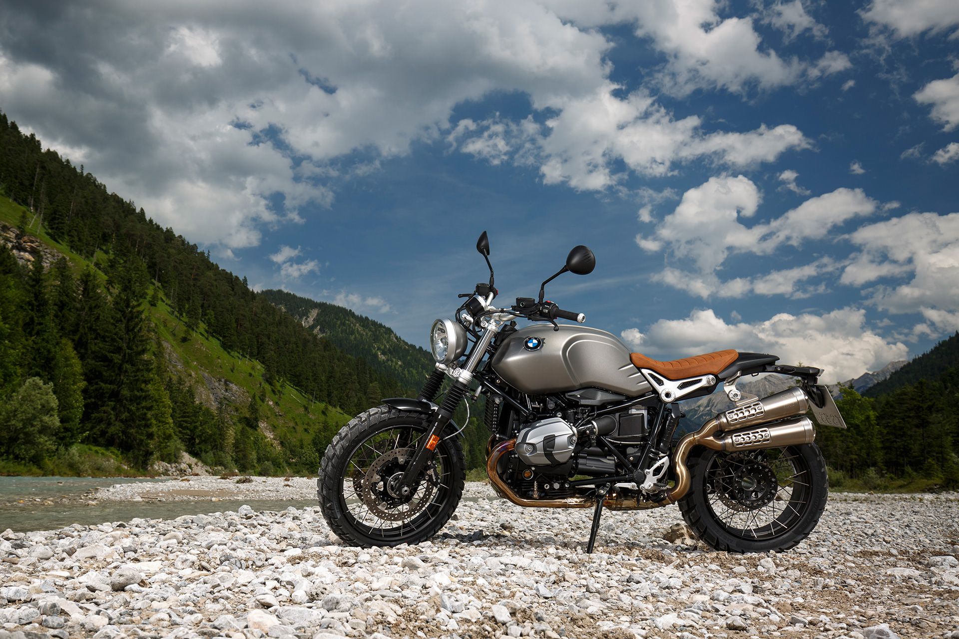 1920x1280 BMW R nineT Scrambler