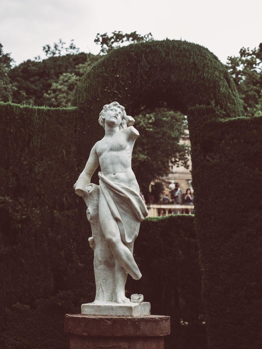 1000x1333 Statue Wallpaper