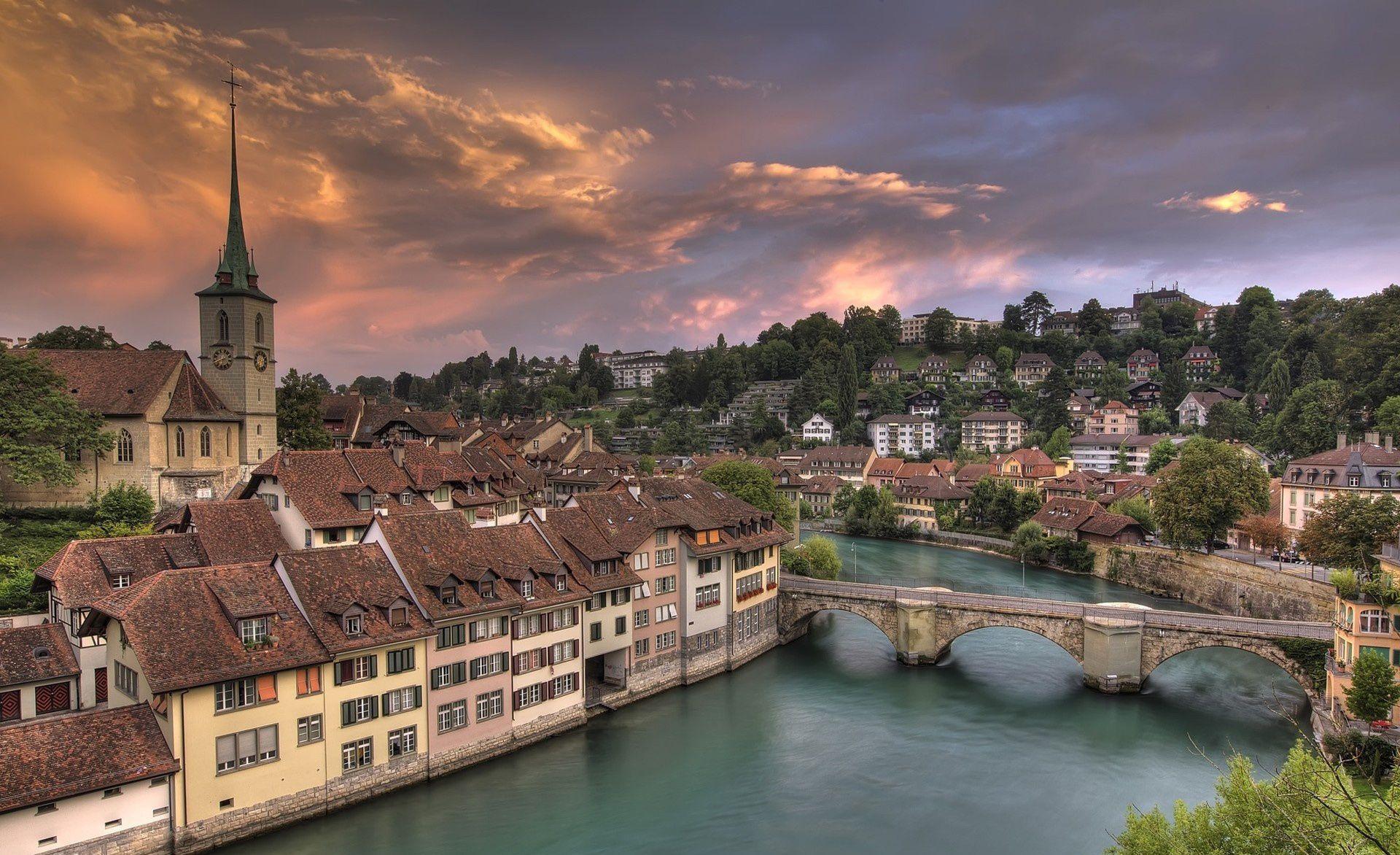 1920x1172 European Desktop Background .