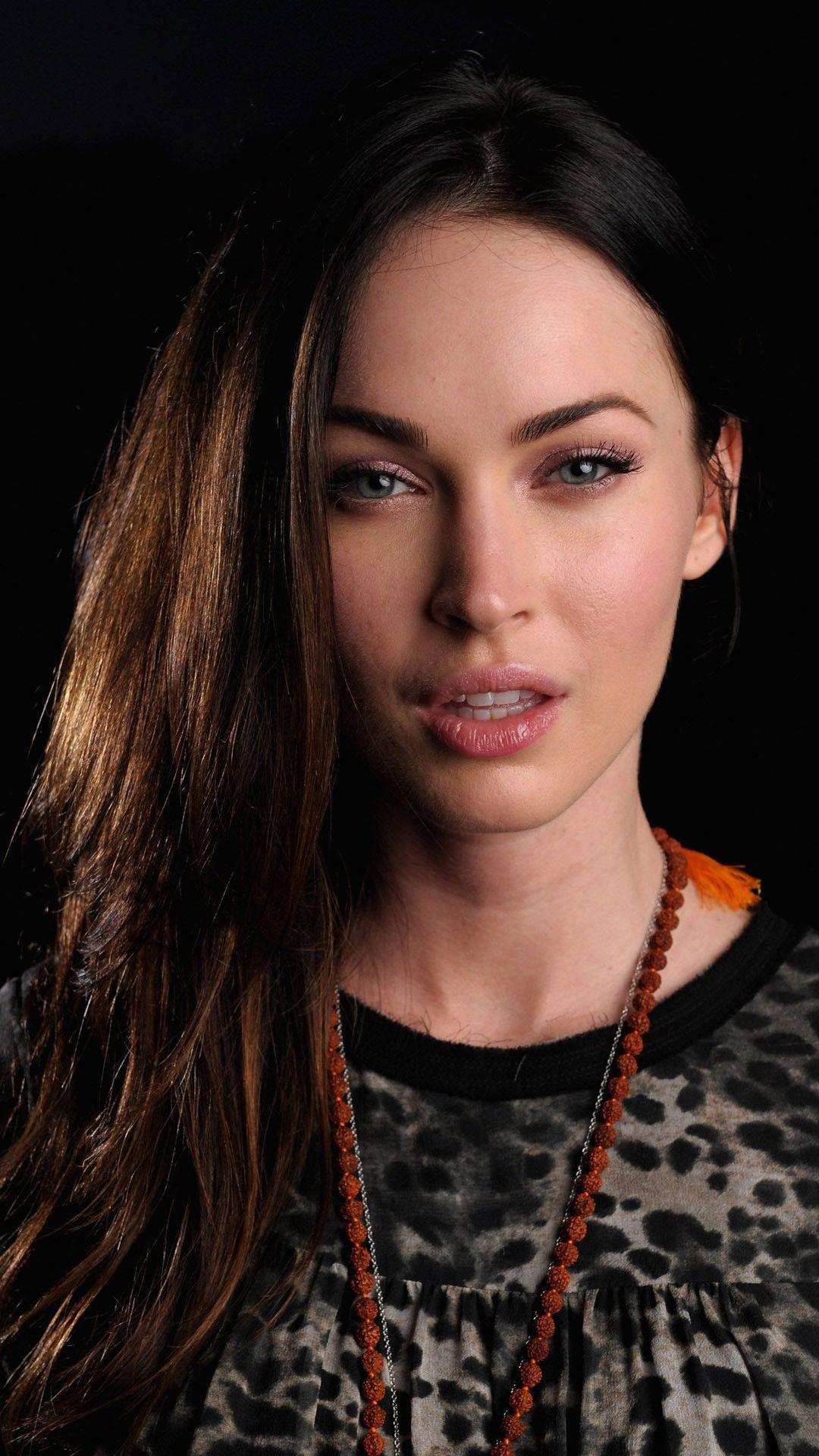 Megan Fox iPhone Wallpapers - Top Free Megan Fox iPhone Backgrounds ...