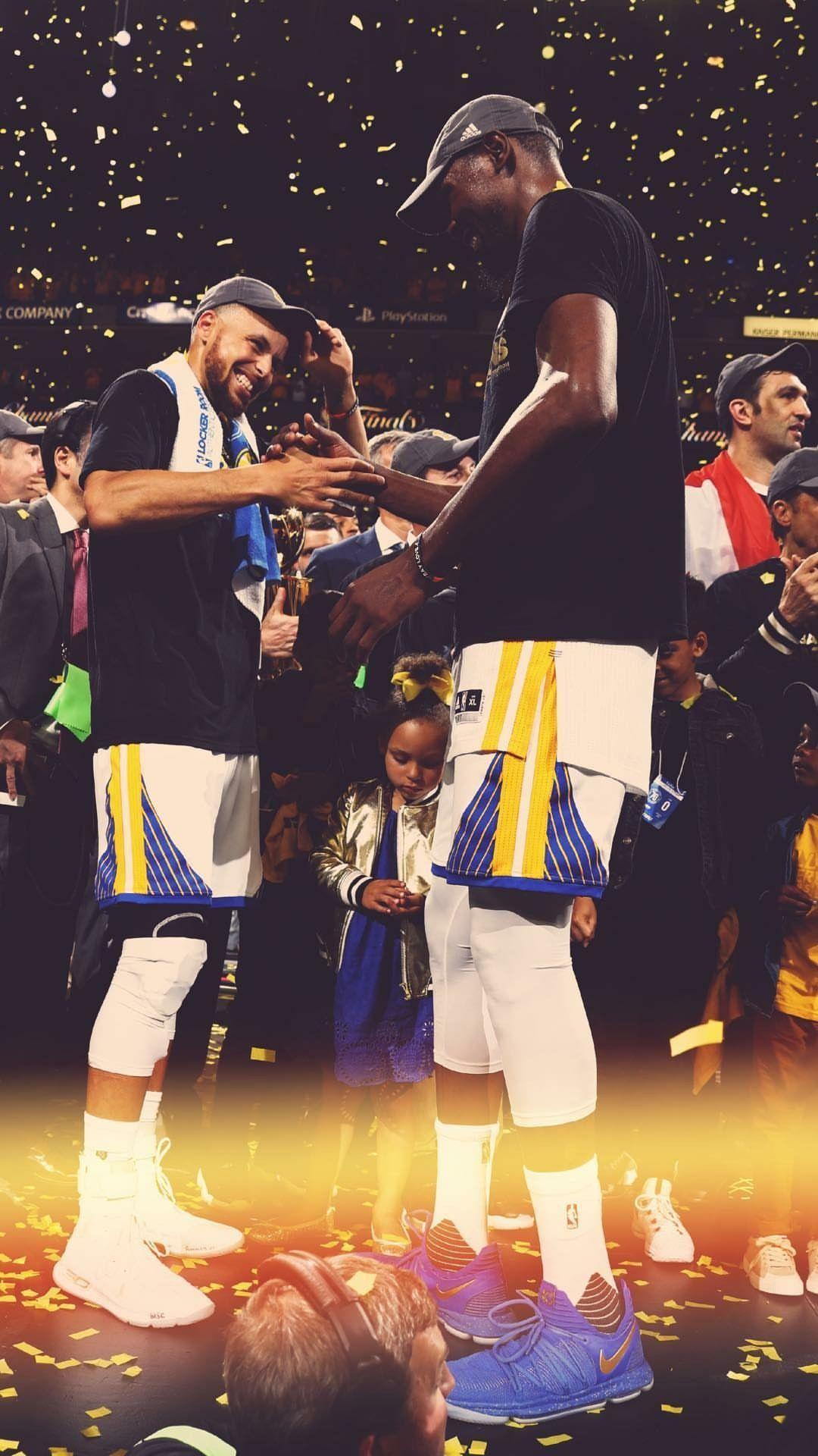 1080x1920 Stephen Curry And Kevin Durant Wallpaper