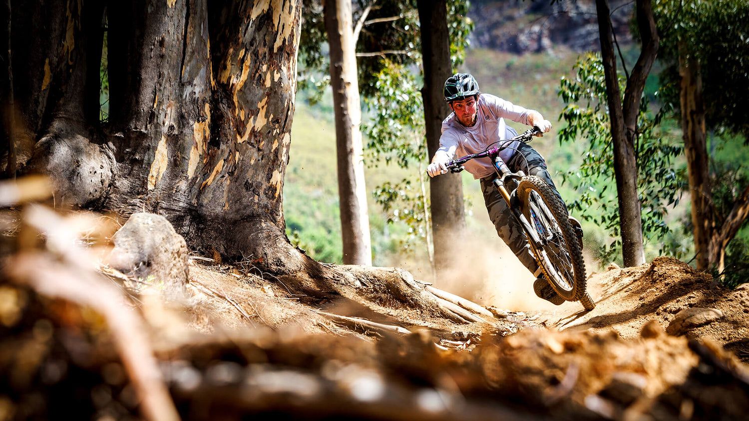 1500x844 Trail