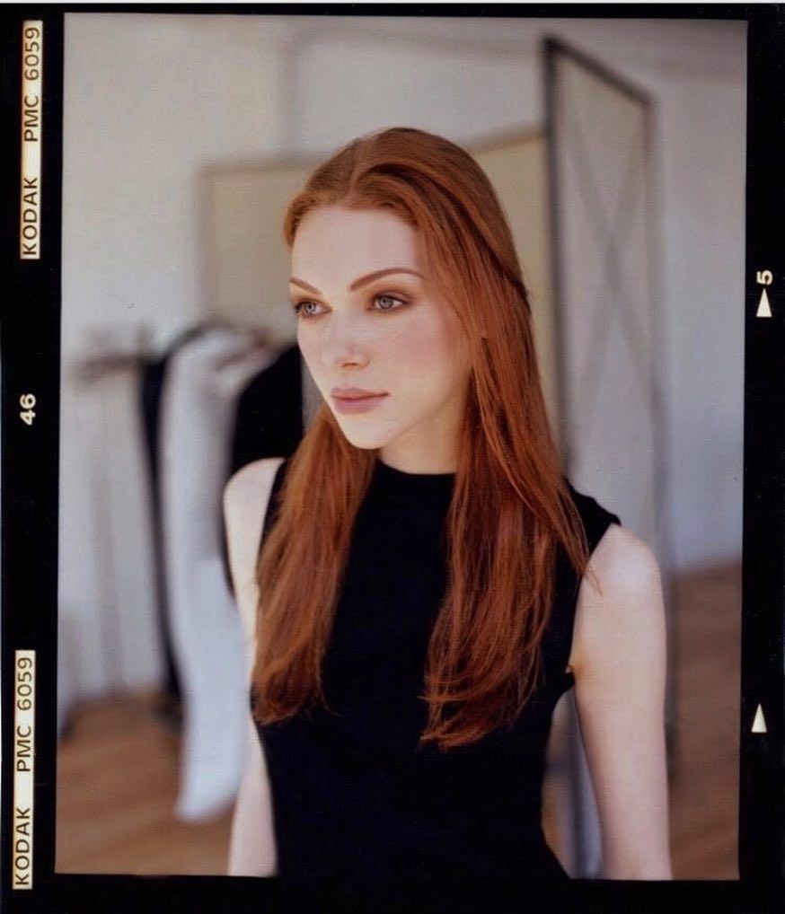 874x1018 Laura prepon ideas. laura prepon 90s, laura prepon hair, laura prepon photohoot