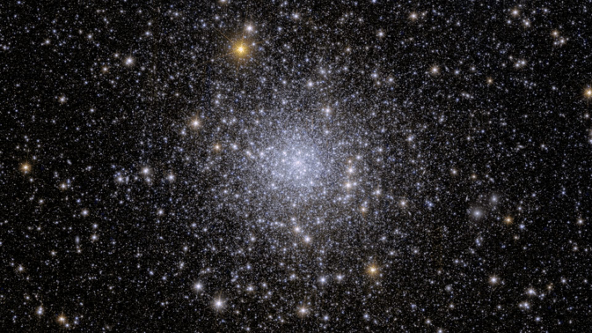 1920x1080 Twinkling Stars: Skywatcher Snaps Stunning View of Pleiades Star Cluster