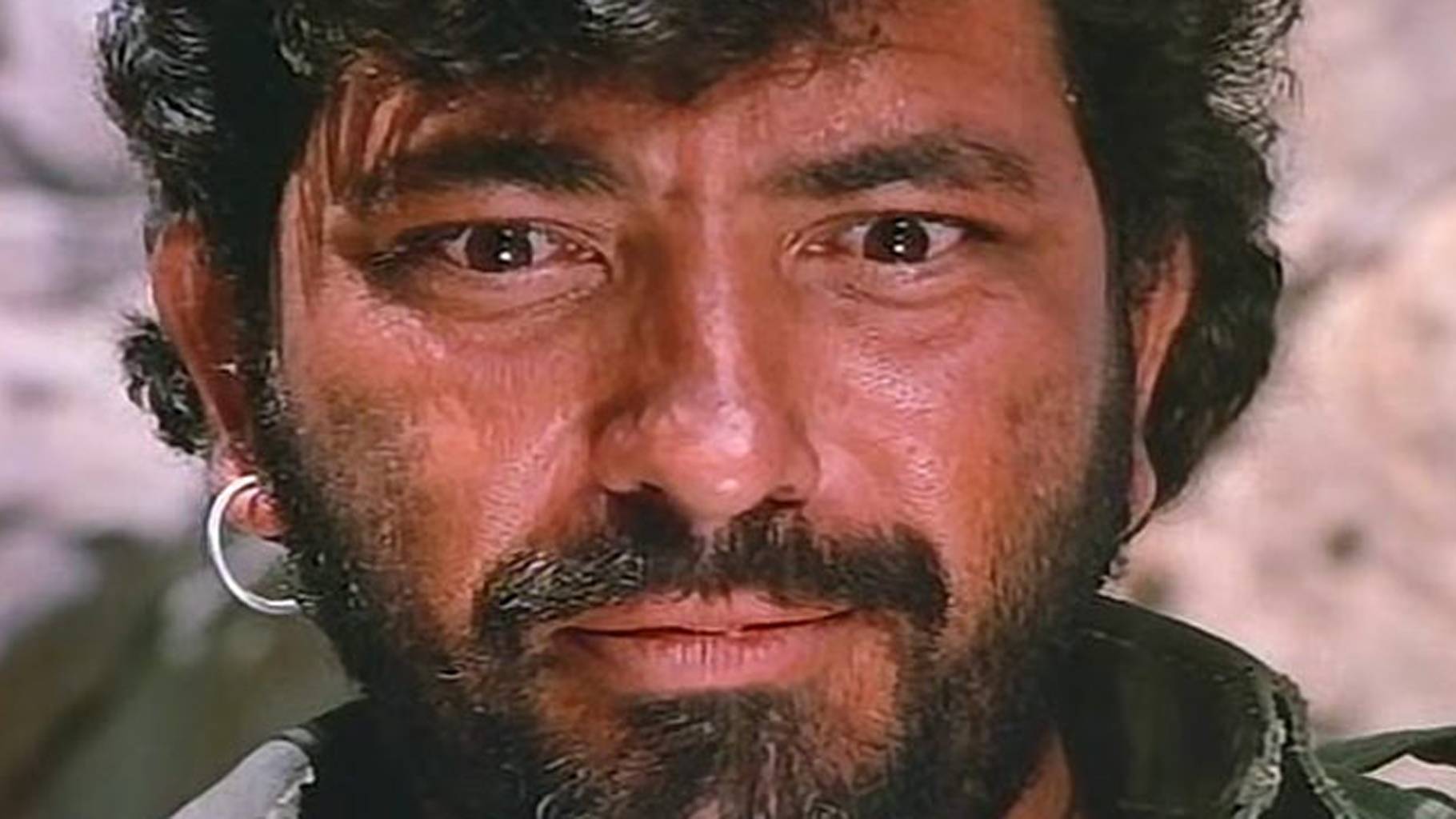 1820x1024 Sholay Movie Dialogues (Filmy Quotes)
