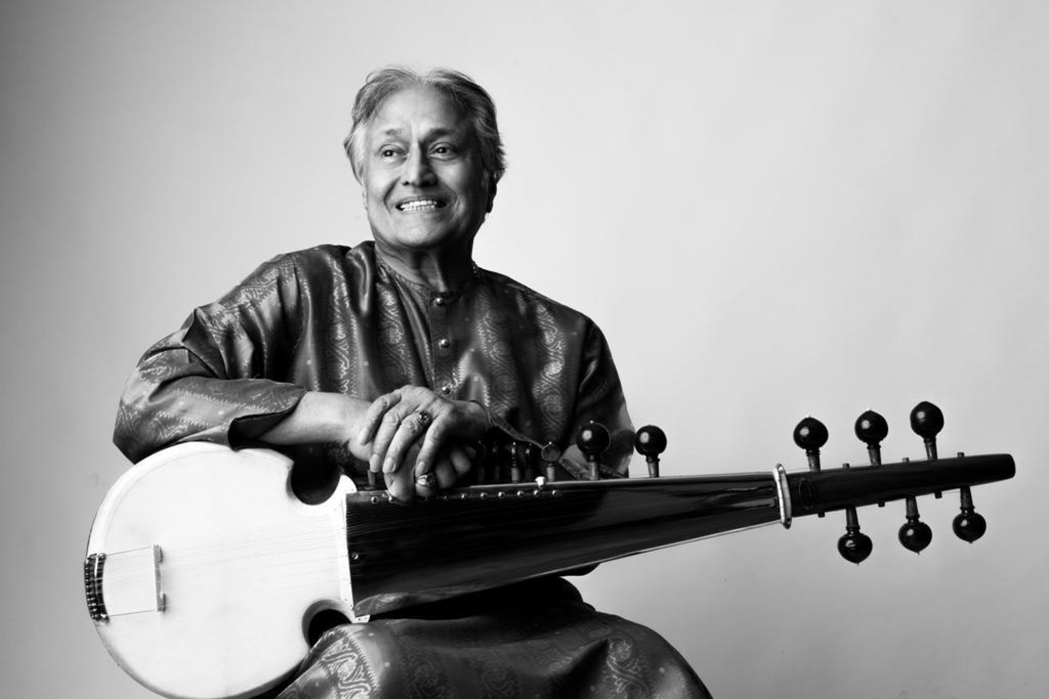2099x1400 Amjad Ali Khan