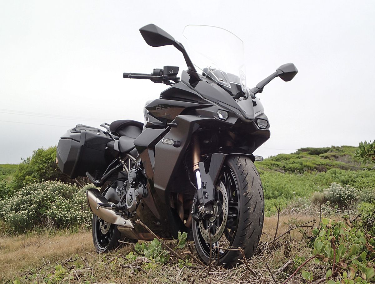 1200x907 Suzuki GSX S 1000 GT