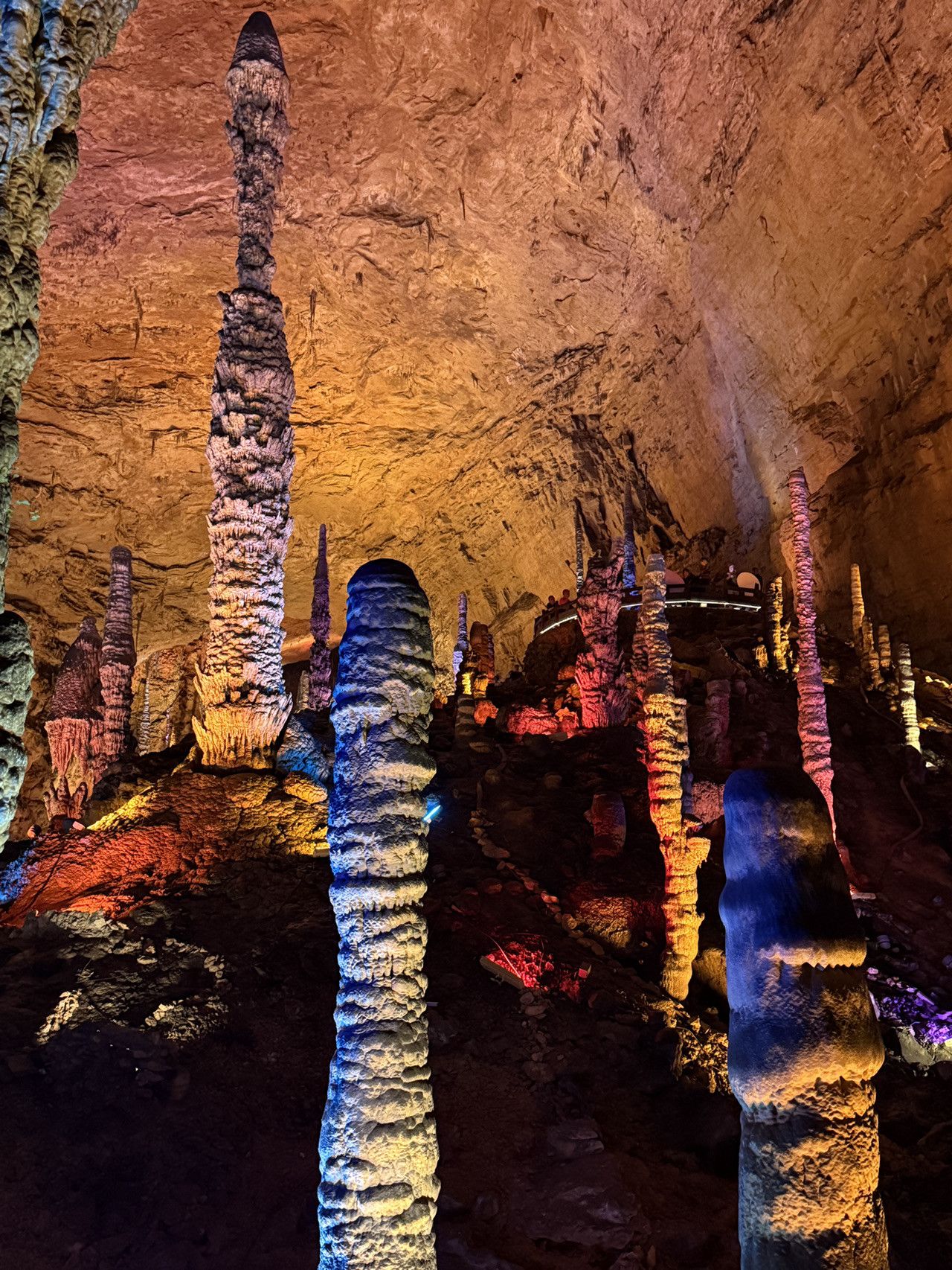 1280x1706 The Underground Kingdom of Yellow Dragon Cave (Huanglong Cave)。. Trip.com Hangzhou