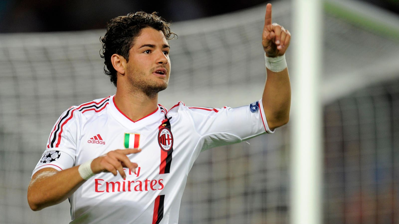 1600x900 Former AC Milan Legend Alexandre Pato Signs For MLS Outfit Orlando City