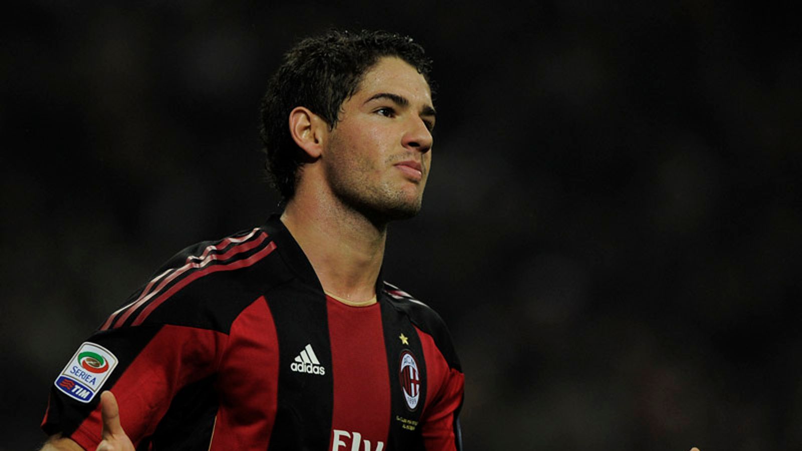 1600x900 Pato facing spell out