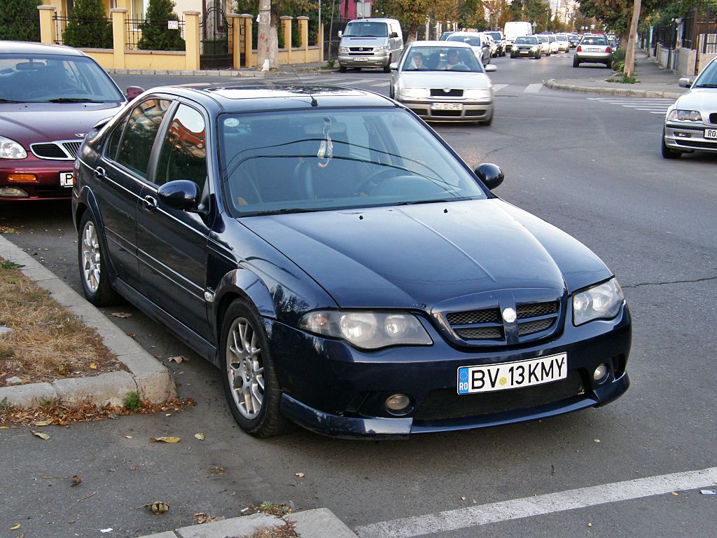 1024x768 MG ZS. This and the ZT were my favourite MG models from the