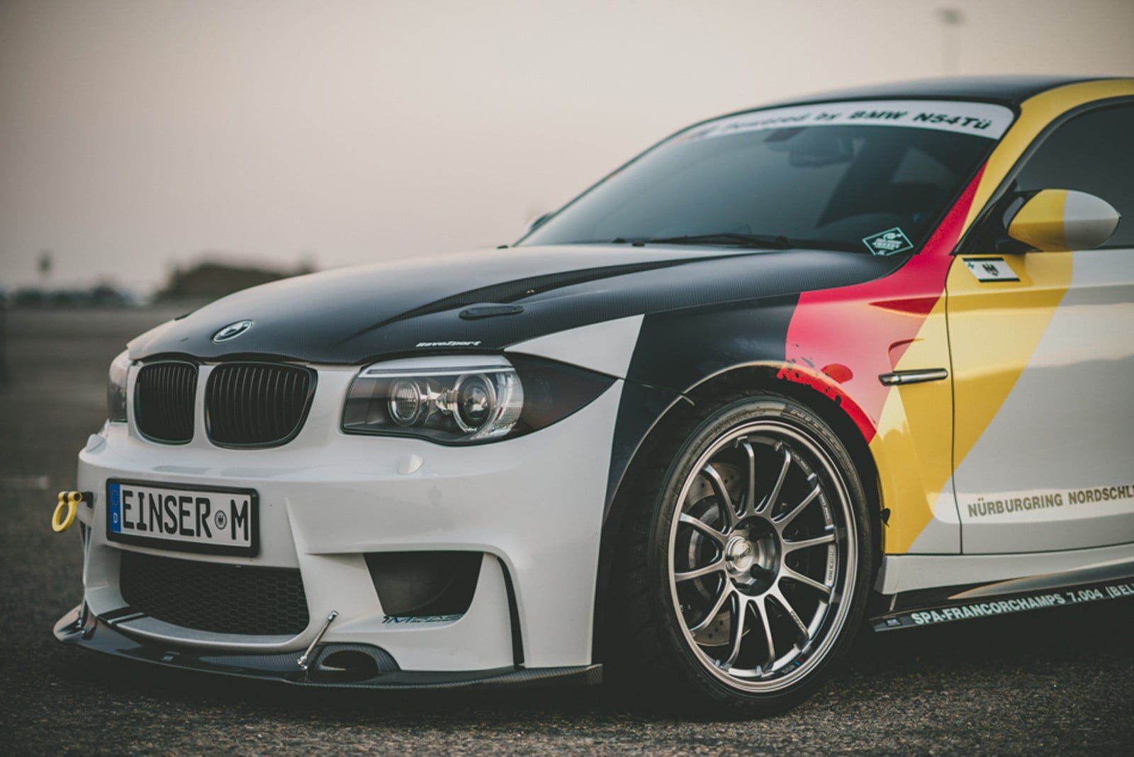 1600x1068 White and blue BMW 3 Series, BMW M1 Coupe, RAZE, car, vehicle HD wallpaper