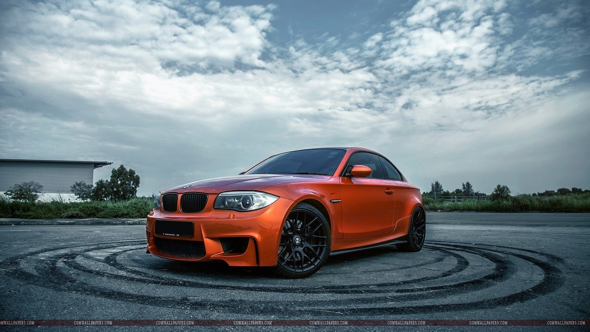 1920x1080 BMW 1M Wallpaper
