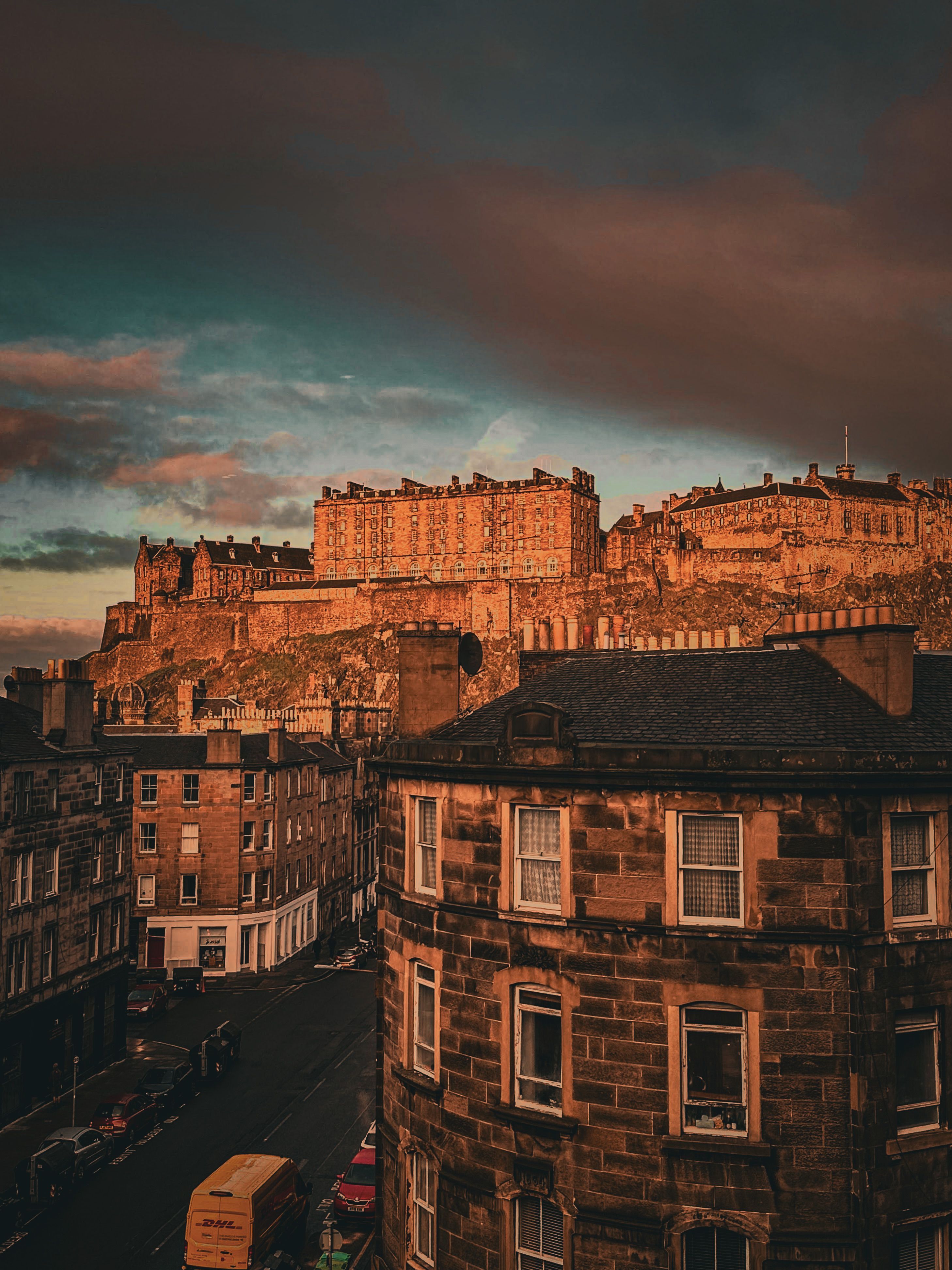 2916x3888 View of Houses and the Edinburgh Castle on a Hill at Sunset, Edinburgh, Scotland · Free