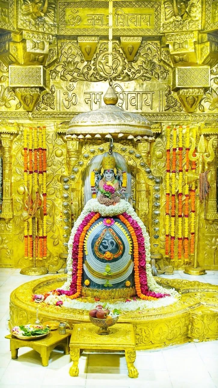 725x1289 Dheeraj Kumar