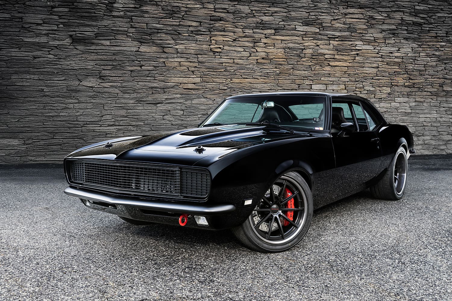 1500x1000 Black Pro Touring 1968 Chevy Camaro Restomod