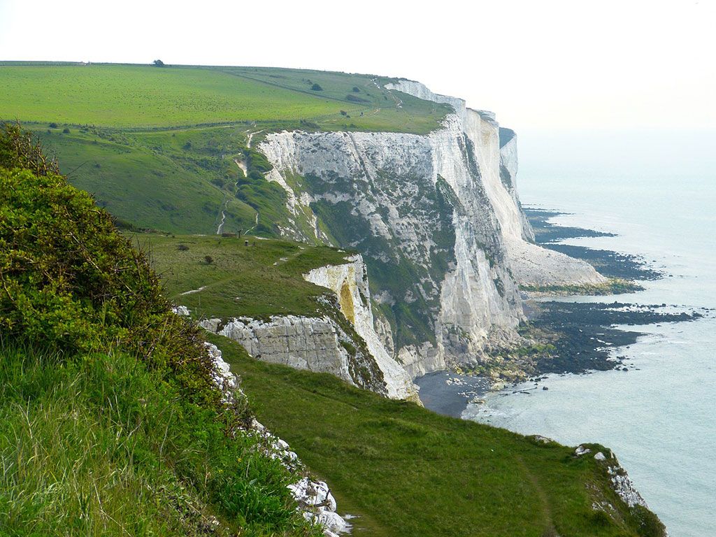1024x768 White Cliffs Of Dover