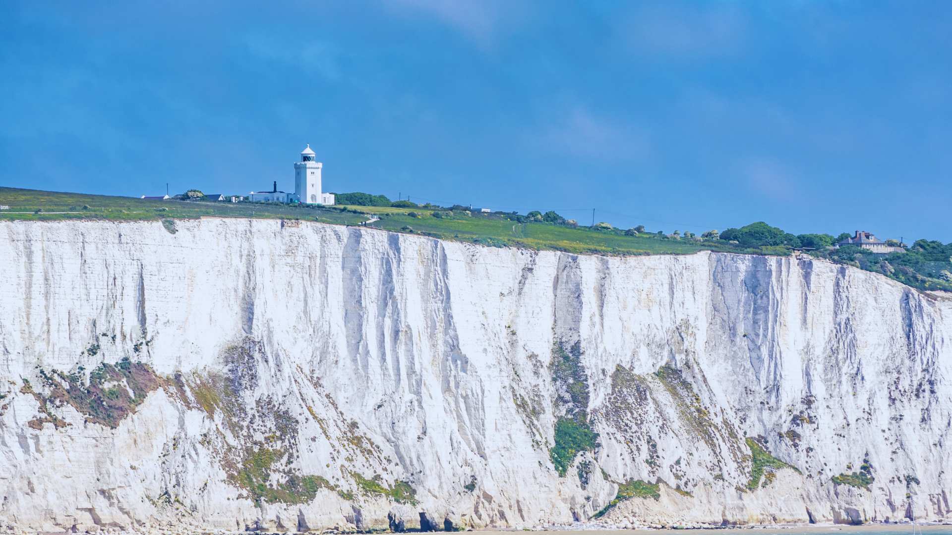 1920x1080 White cliffs of Dover, medieval castles and a town called Sandwich