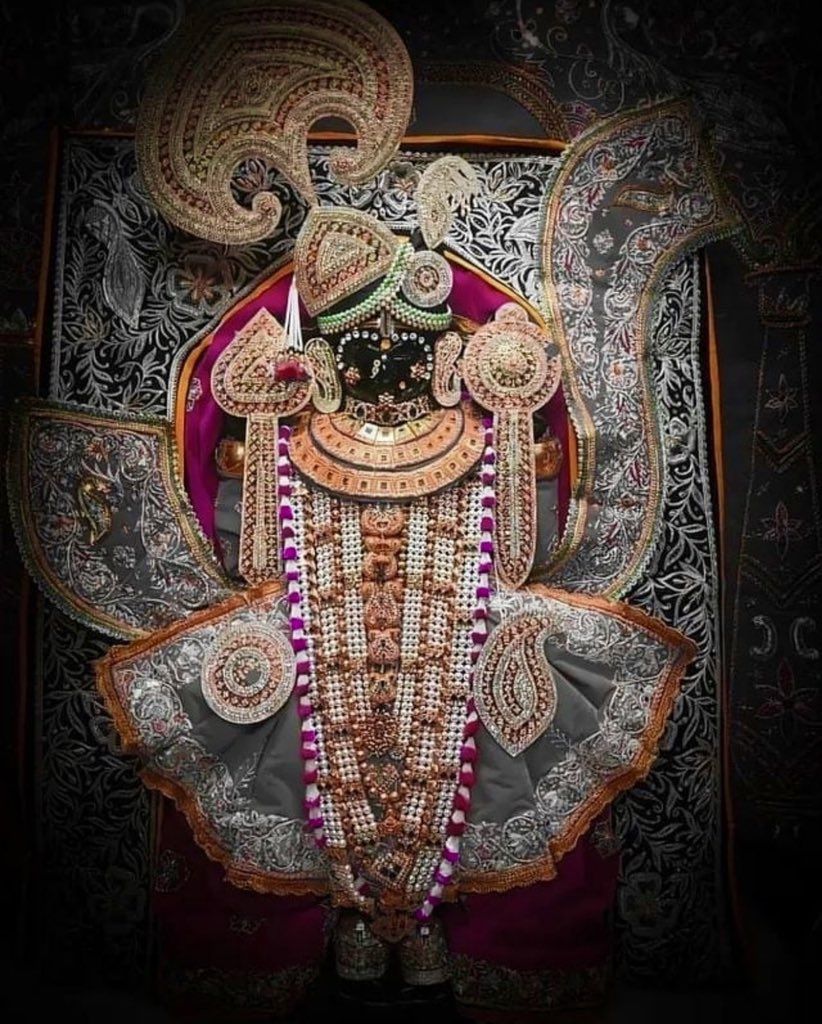 822x1024 Dwara means door and ka implies eternal happiness. Dwarka is the gate to liberation and one of Char Dham. When Krishna wanted to set up his kingdom in Dwarka, Samudradev gave a