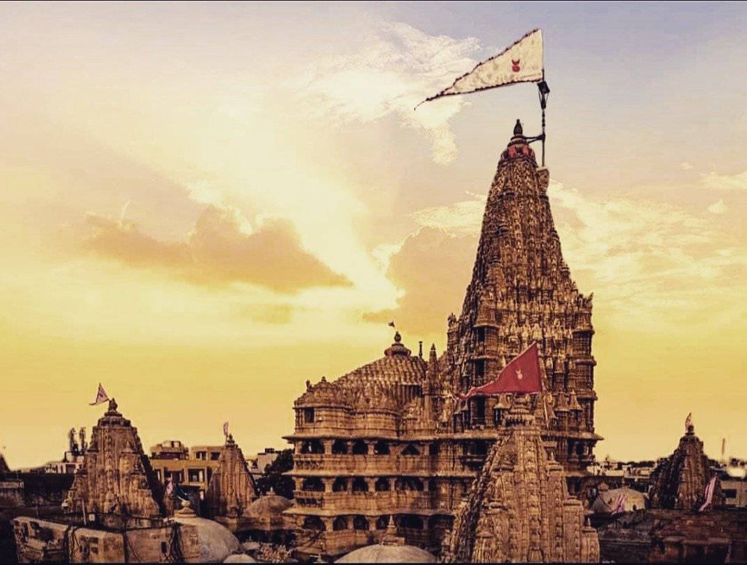 1074x812 Dwarkadhish Temple in Dwarka Magical Land of Lord Krishna News Portal